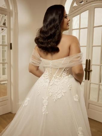 Portrait Bridal Bernadine #2 thumbnail